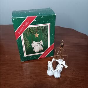 Hallmark Joyous Angels Handcrafted Ornament 1987 EUC